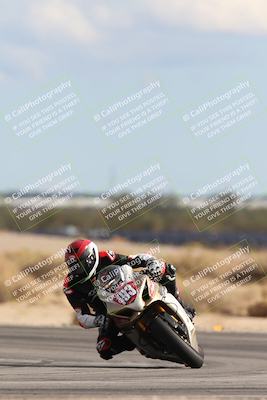 media/Nov-16-2025-Race Pace (Sun) [[8c5fa54630]]/Verified Riders/9-Turn 16 (150pm)/